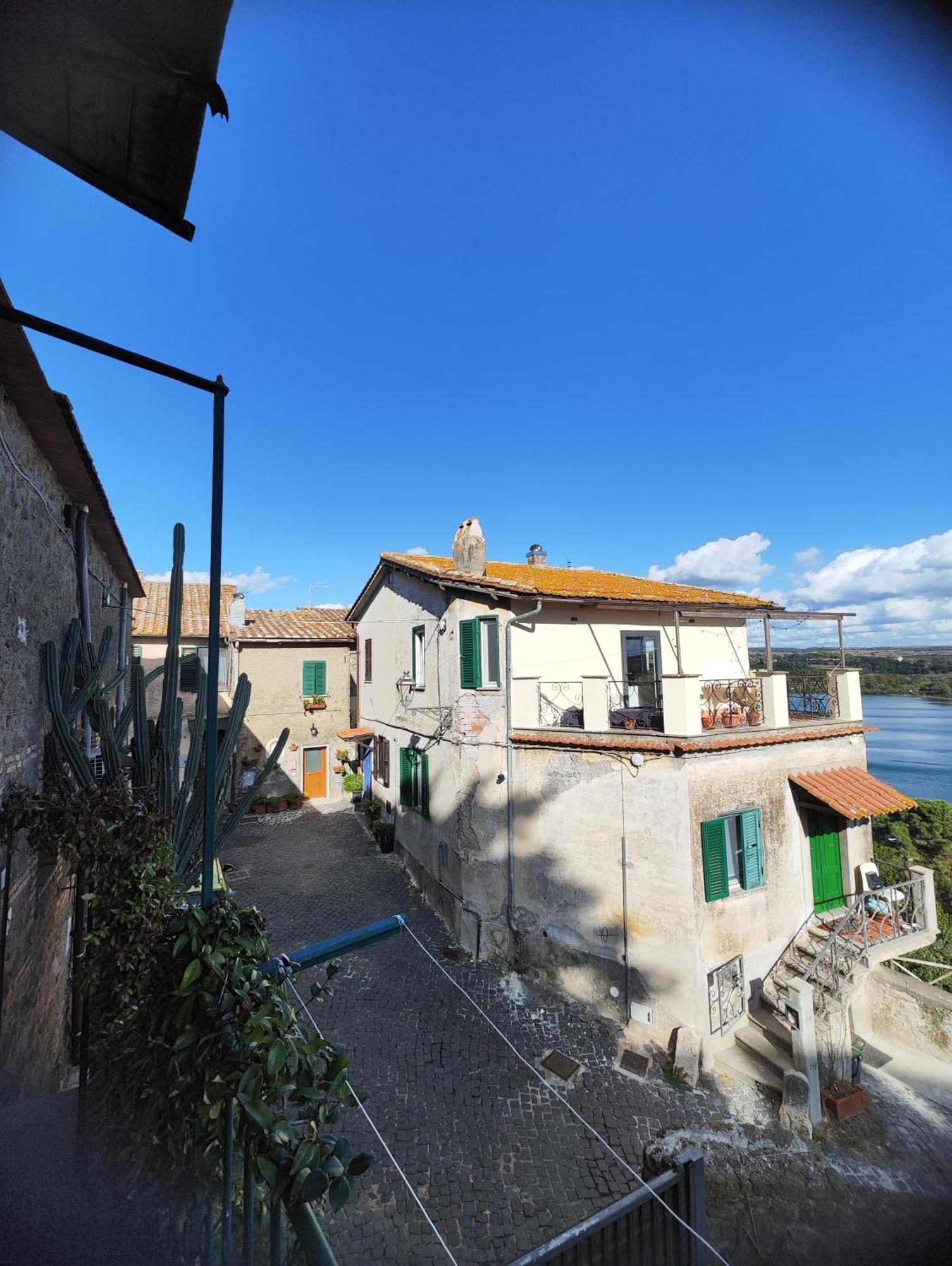 Chalet Romantico Sul Lago Apartment Anguillara Sabazia Exterior foto